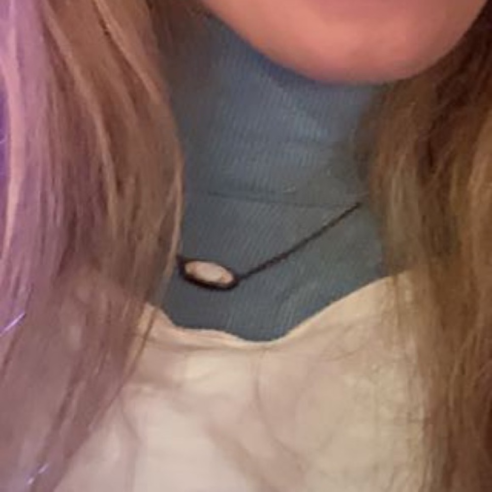 COPY - OPAL KENDRA SCOTT NECKLACE IN EUC